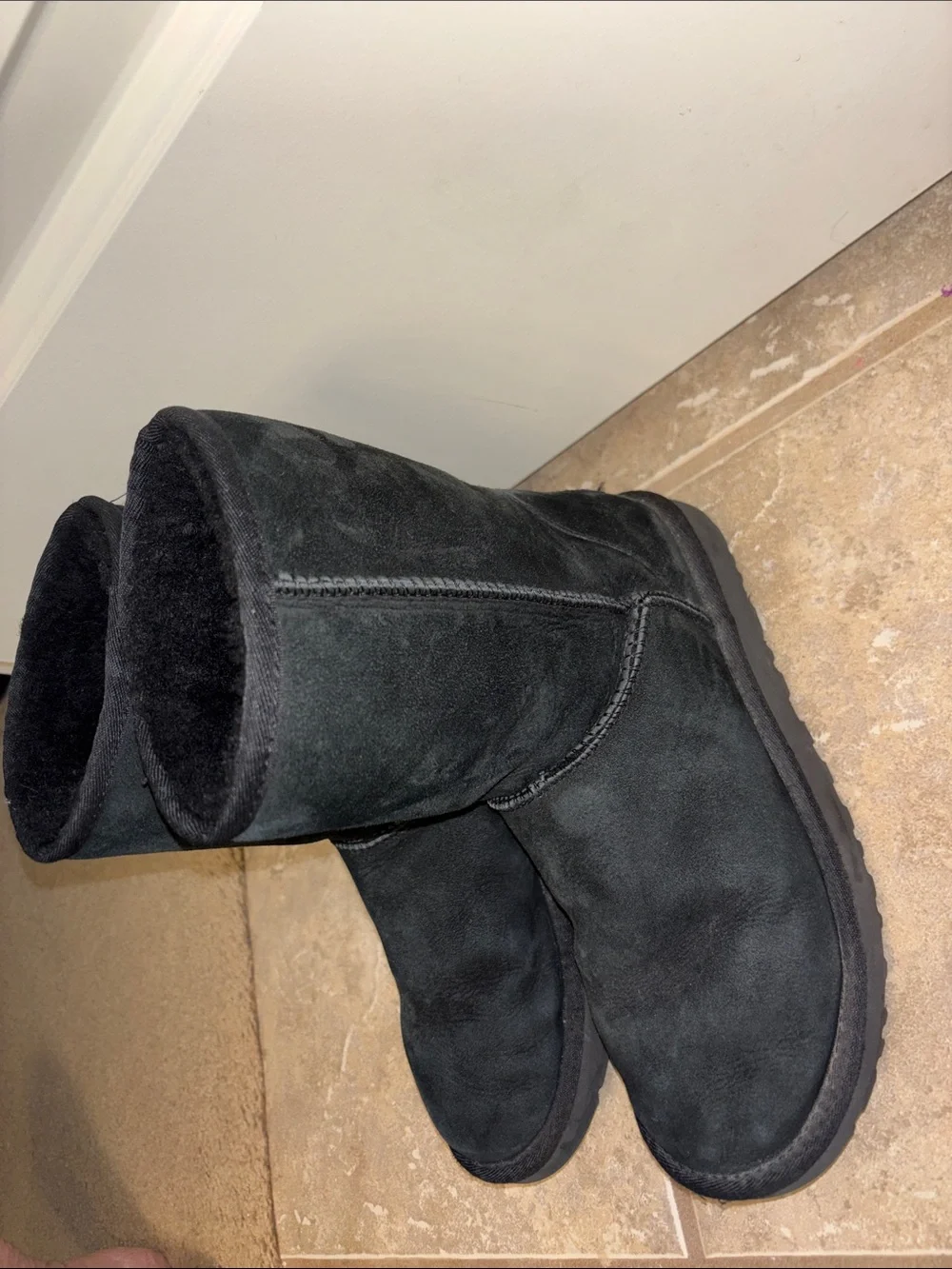 UGG Black Suede Short Winter Boots 7 classic style